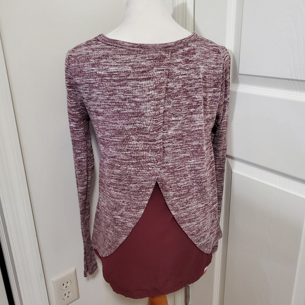 🧡 Sweater - Picture 2 of 2